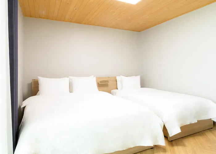 Brown Station Apartament Pusan